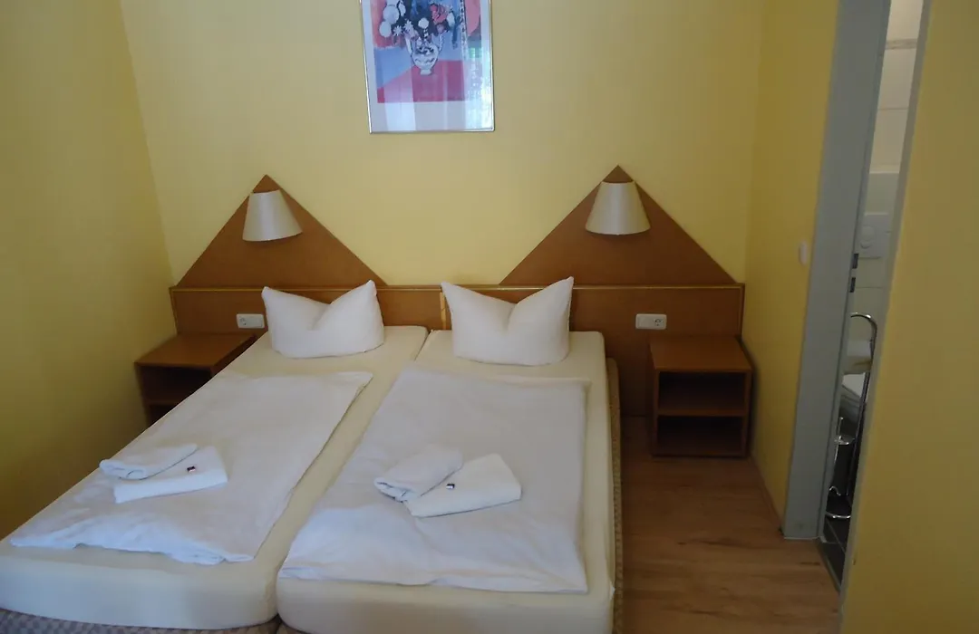 Hotel Ottersleben-1