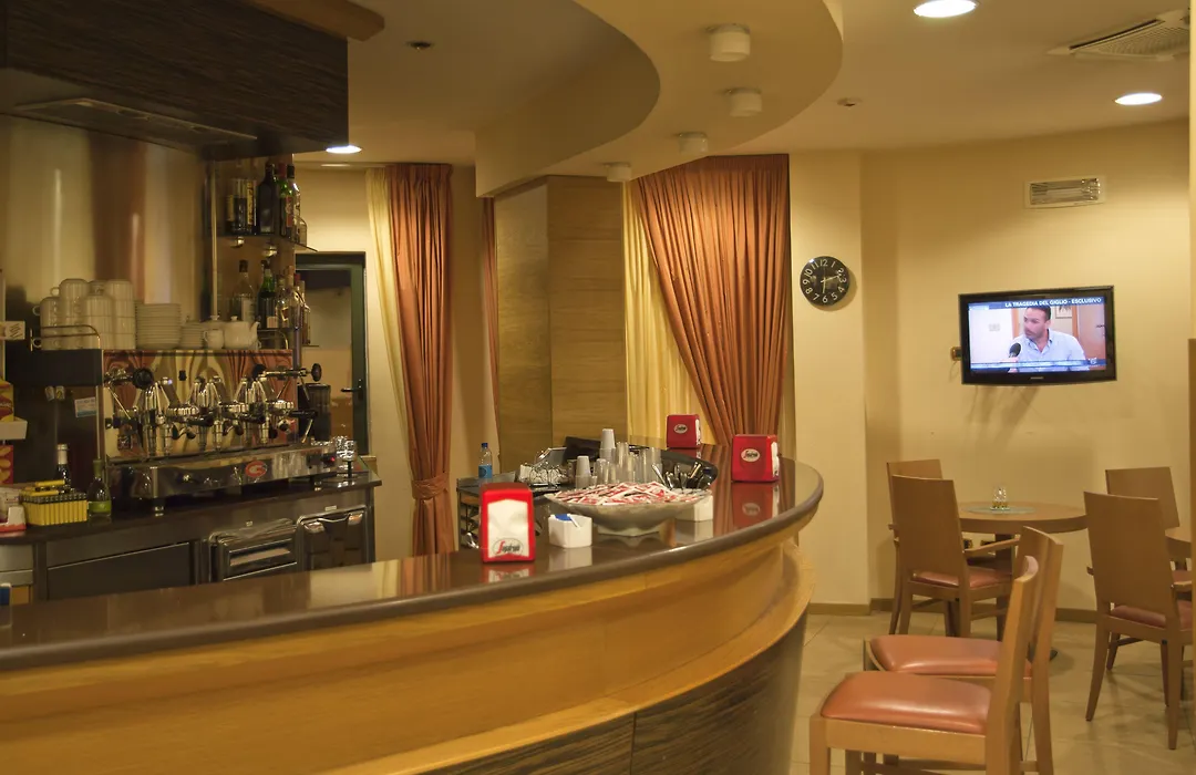 City Hotel-1