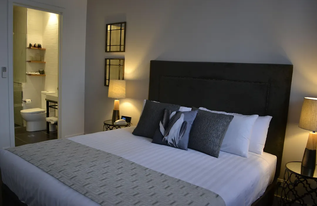 Devlin Apartments-1
