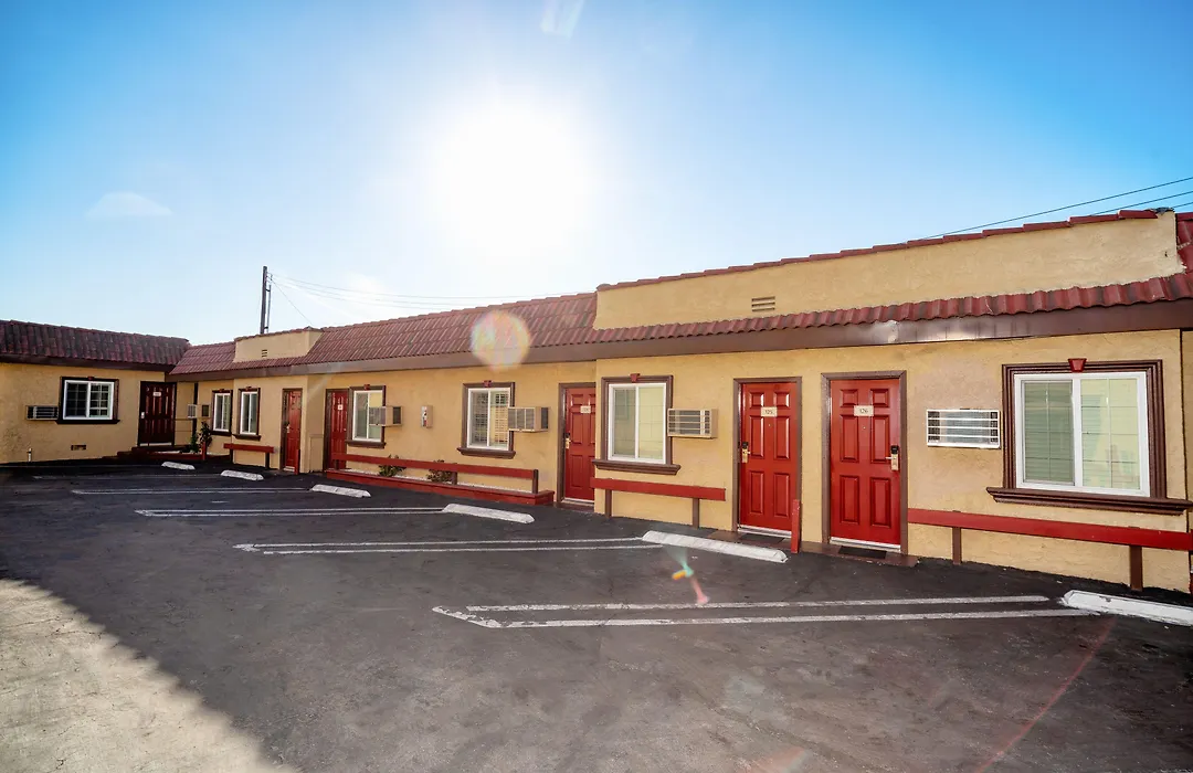 Geneva Motel-1