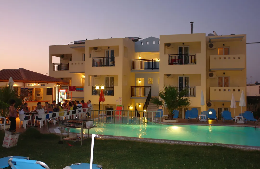 Sunshine Studios & Apartments-1