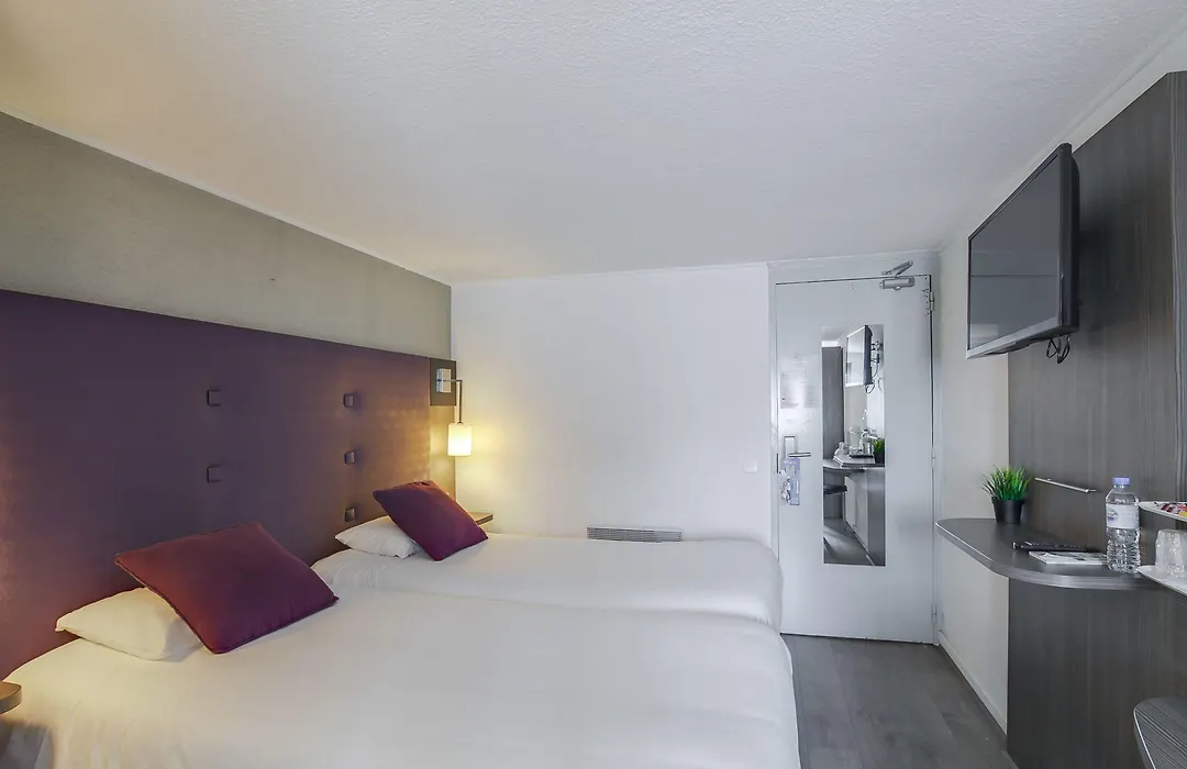 Brit Hotel Reims La Neuvillette-1