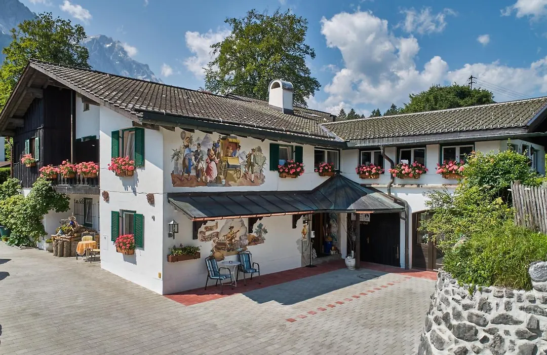 Hotel Bergland-1