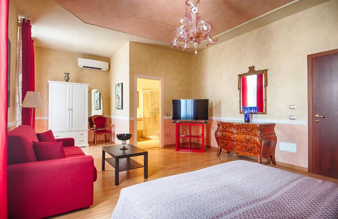 Lady Verona Residence-1