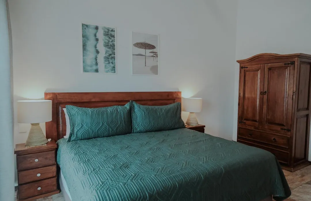 Fabiola Condo Hotel-1