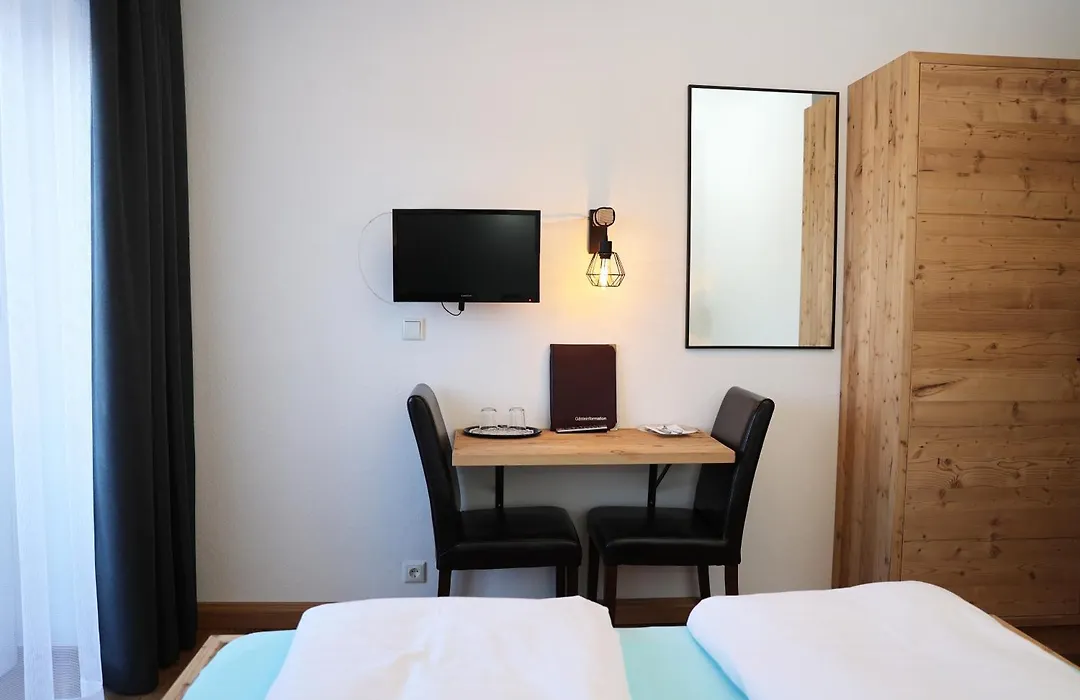 Hotel Garni Post-1
