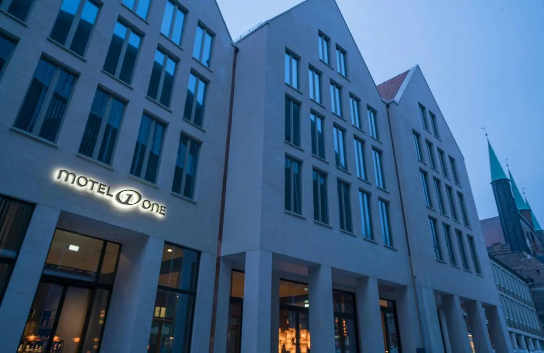 Motel One Lübeck-1