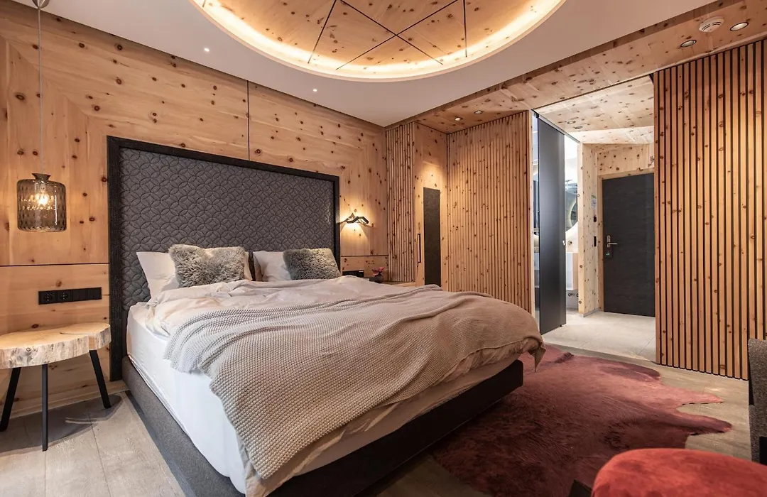 Hotel Post-1