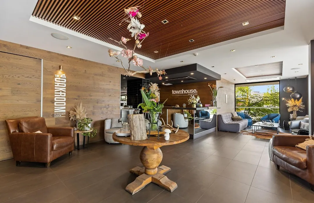 Townhouse Hotel-1