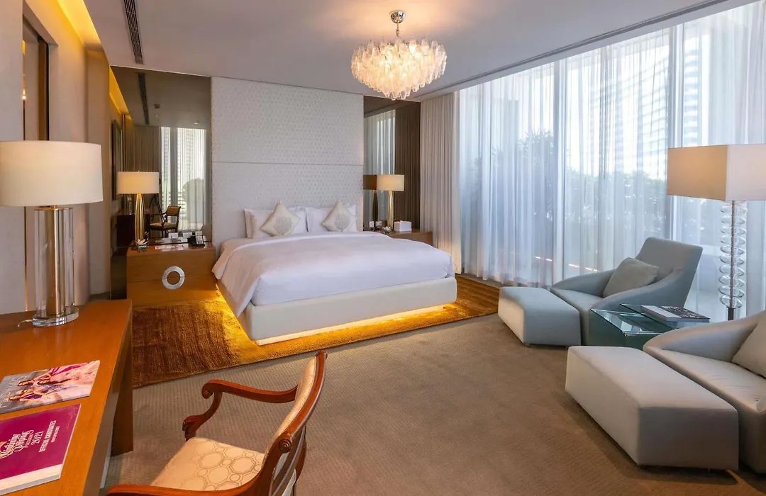 Novotel Manila Araneta City Hotel-1