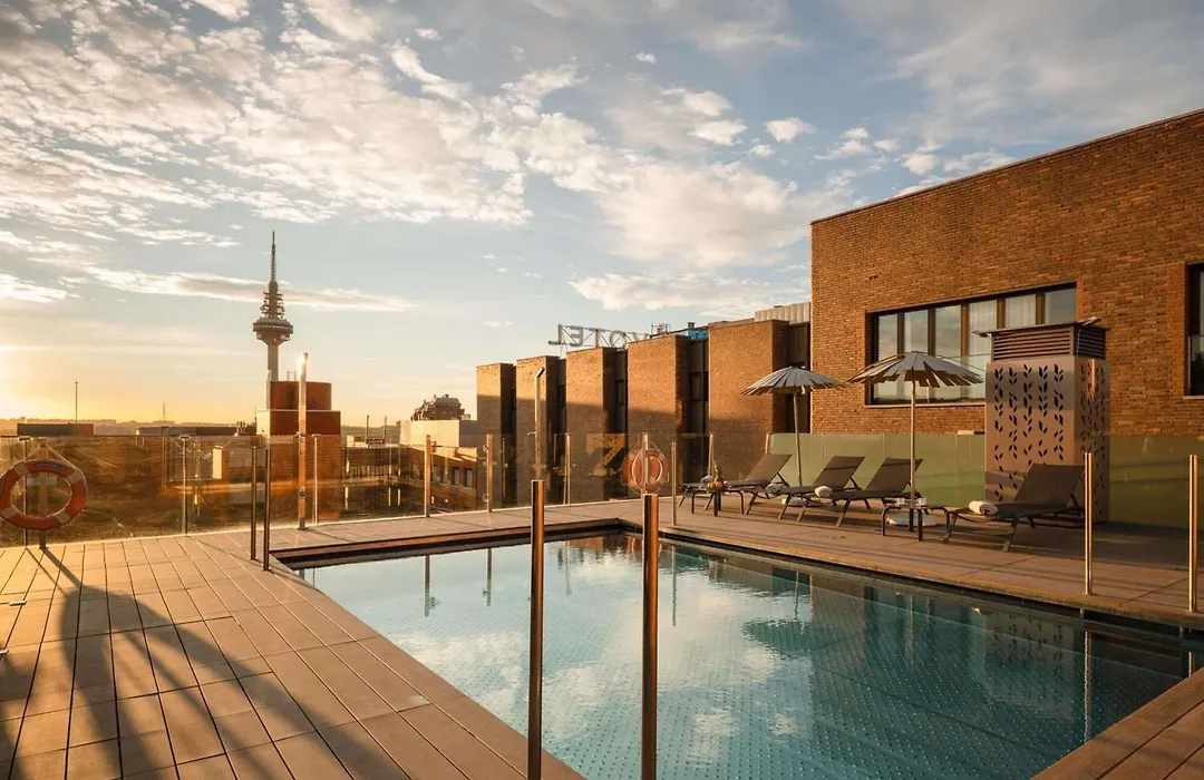 Novotel Madrid Center-1