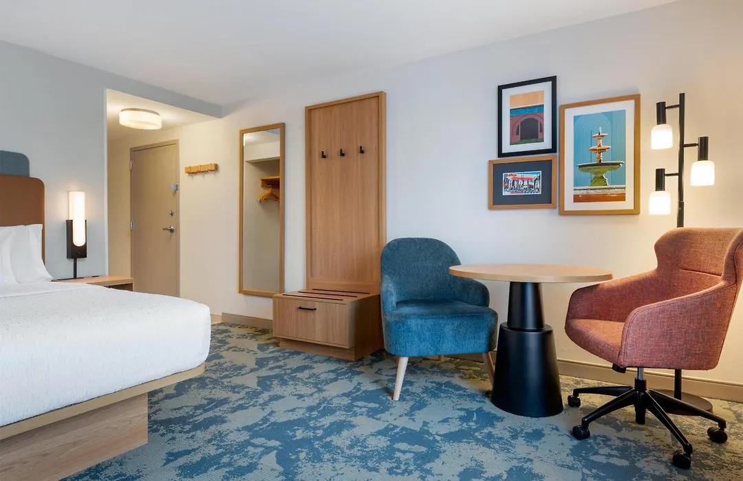 Hampton Inn & Suites Prattville-1