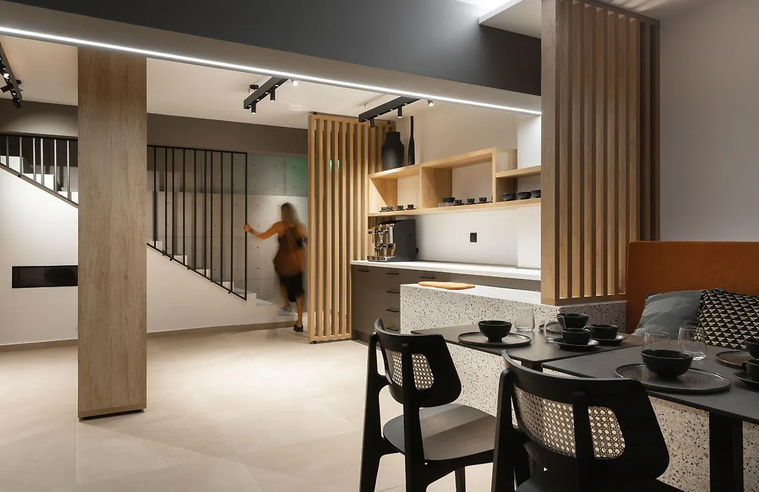 11 Enteka Acropolis Suites-1