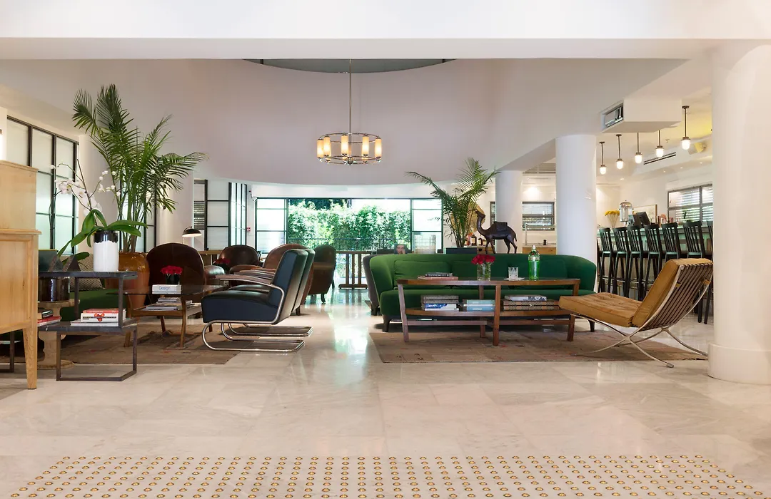 Lily & Bloom Boutique Hotel-1