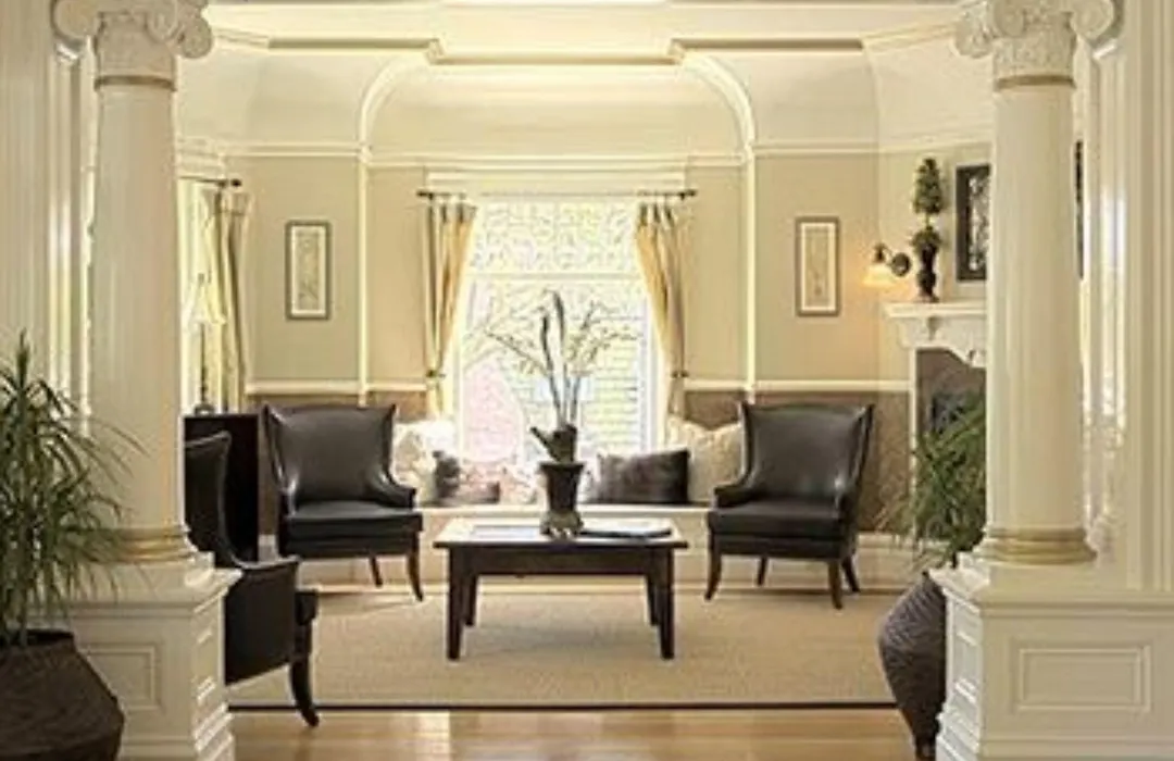 1801 First Luxury Inn-1