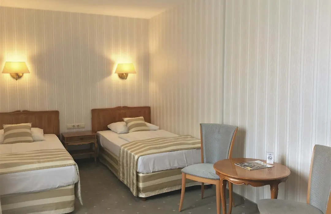 Danubius Hotel Gellért-1