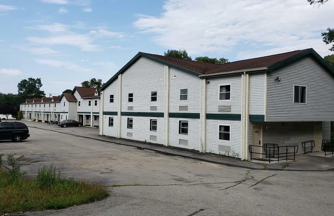 Boston Motel-1