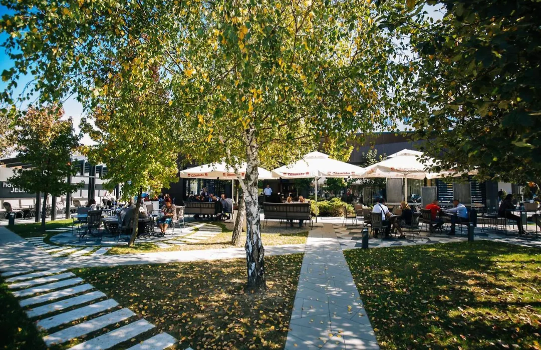 Hotel Jelena Brcko-1