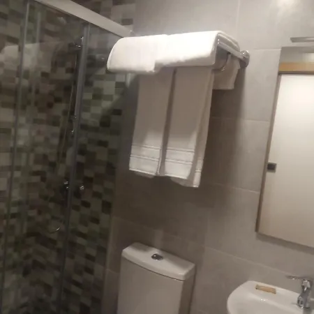 Hostal Outarelo-3
