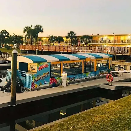 Magnuson Hotel & Marina New Port Richey-3
