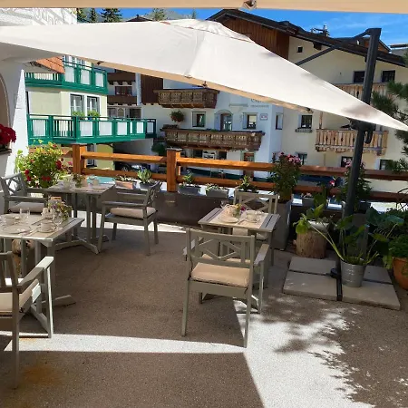 Hotel Ehrenreich-3