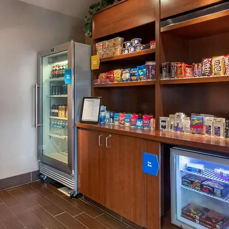 Comfort Suites Airport-University-3