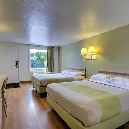 Rodeway Inn Baltimore West-2