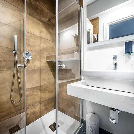 Suite Blue Style-2