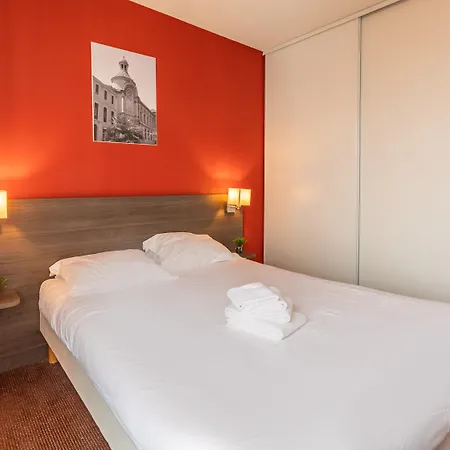 Comfort Aparthotel Nimes Centre-2