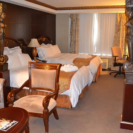 Radisson Hotel Toronto Airport West-3