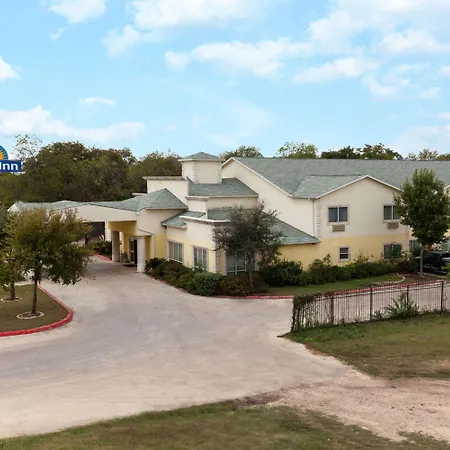 Days Inn By Wyndham San Antonio At Palo Alto-3