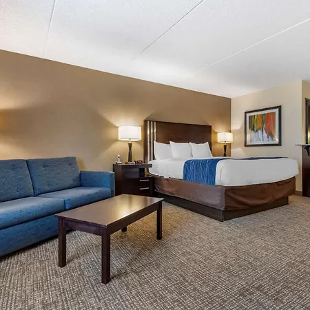 Comfort Inn & Suites Butler-2