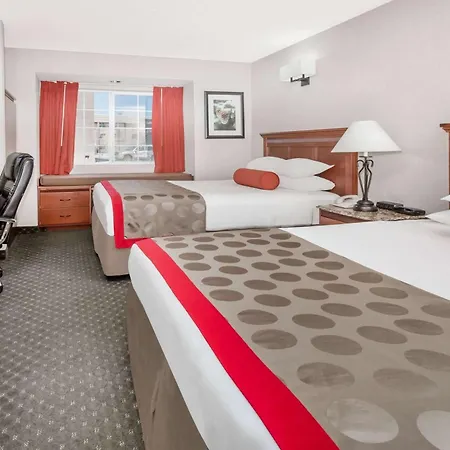 Ramada By Wyndham Frisco-3