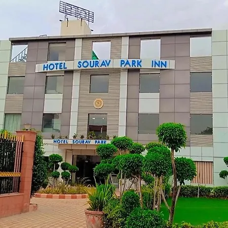 Hotel Sourav Park Inn Agra-3