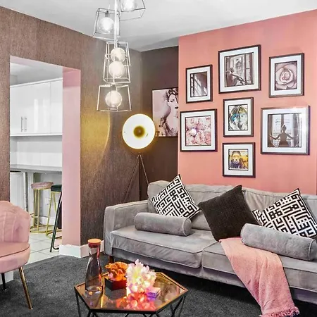 St Augustines 10 Bed Themed House-3