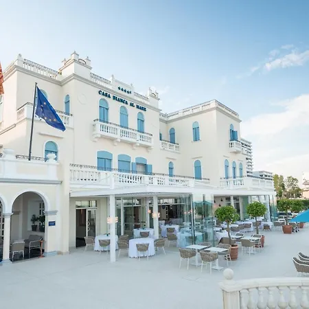 Casa Bianca Al Mare-3