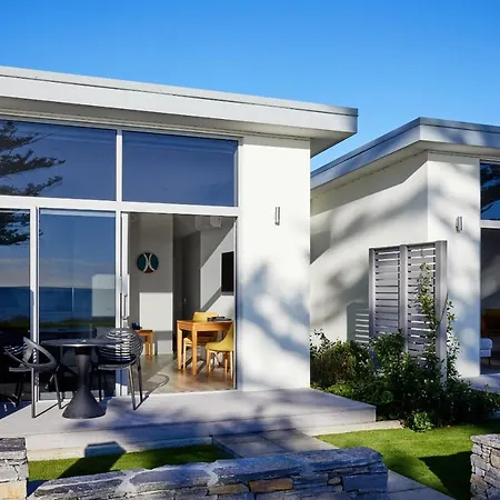 Shearwater Apartments-3