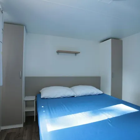 Camping Adria Mobile Homes Lanterna-3