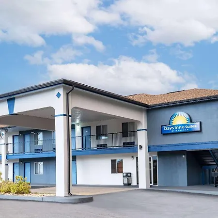 Days Inn By Wyndham Hamilton-2