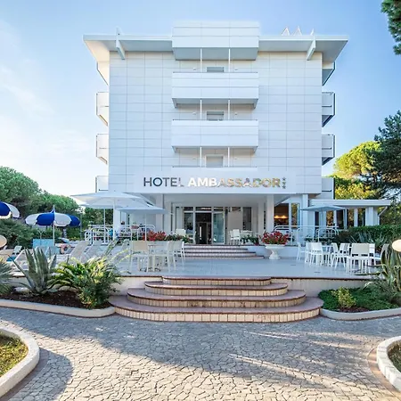 Hotel Ambassador Meuble-3