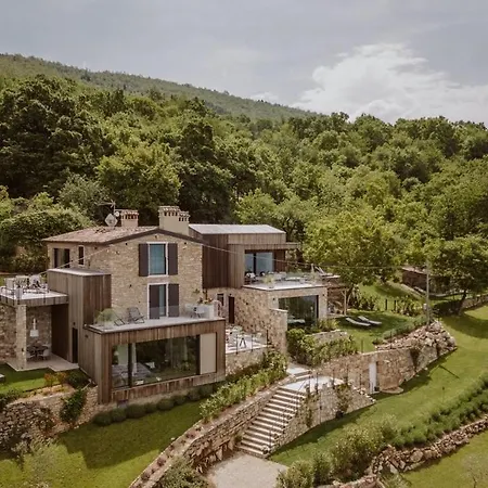 Favai Hills Your Secret Hideaway-3
