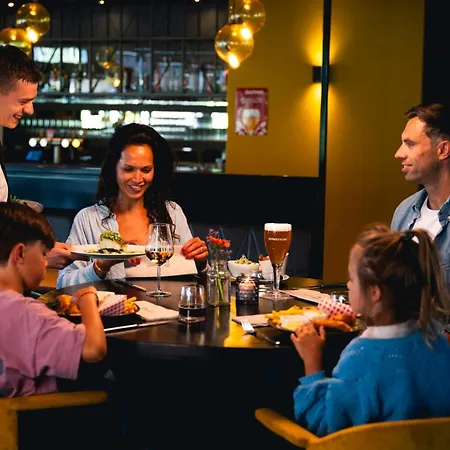Best Western Plus Hotel Groningen Plaza-3
