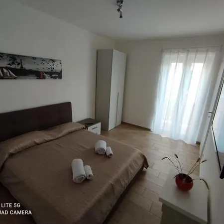 G21 Guest House-3