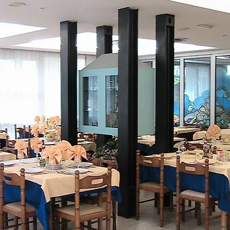 Hotel Universo-2