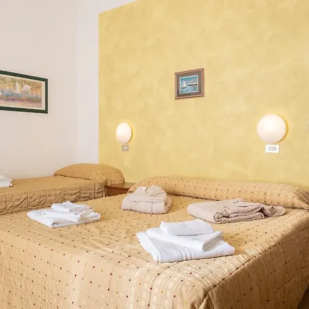 Hotel Pironi-2