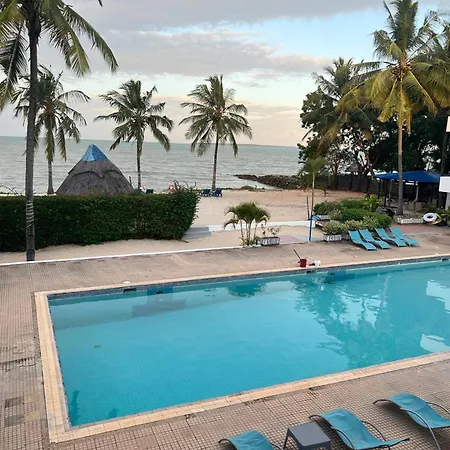 Beachcomber Hotel And Resort-2