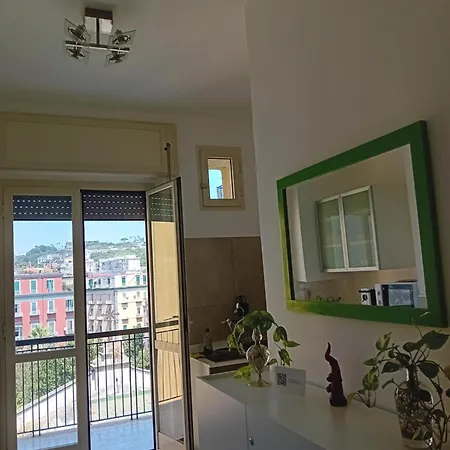 Tre camere al centro di Napoli-3