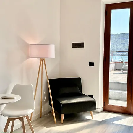 Mirage Rooms & Apartments-3