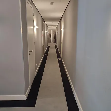 B-Aparthotel Kennedy-2