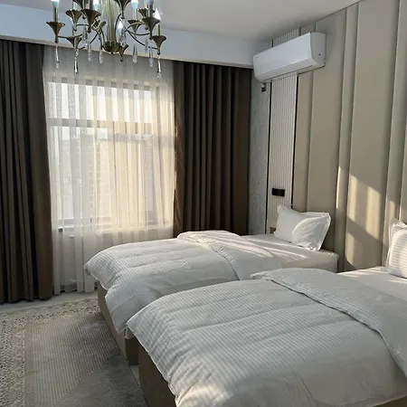 Aram Baland Hotel-2